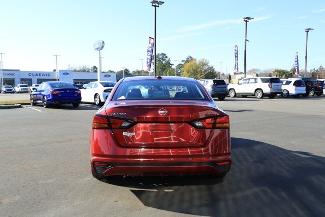 2024 Nissan Altima SV FWD