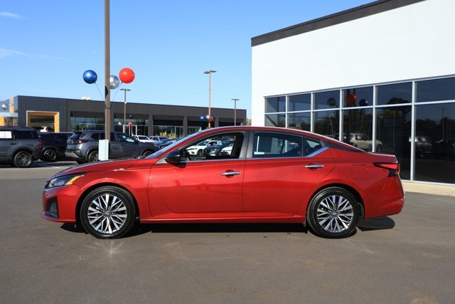 2024 Nissan Altima SV FWD