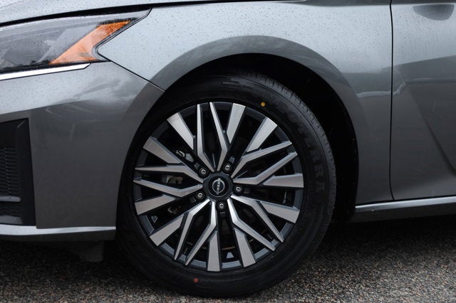 2023 Nissan Altima SV FWD