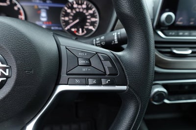 2023 Nissan Altima SV FWD