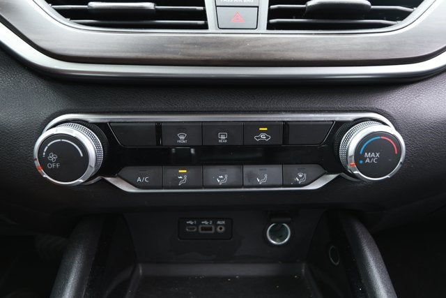 2024 Nissan Altima SV FWD