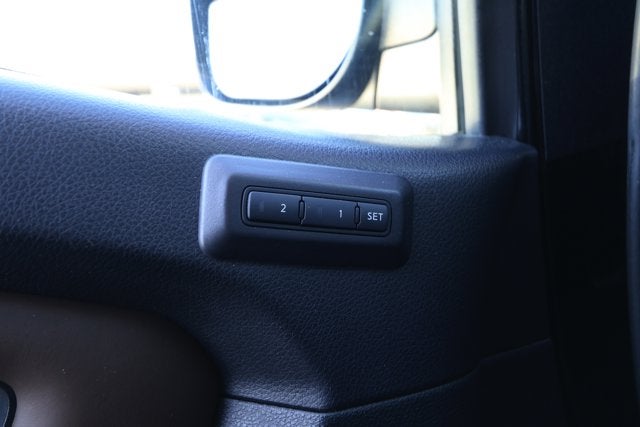 2017 Nissan TITAN Platinum Reserve