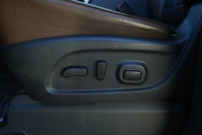 2017 Nissan TITAN Platinum Reserve