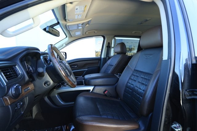 2017 Nissan TITAN Platinum Reserve