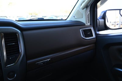 2017 Nissan TITAN Platinum Reserve