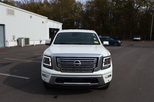 2023 Nissan TITAN Crew Cab Platinum Reserve 4x4