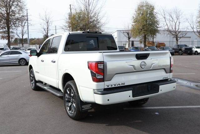 2023 Nissan TITAN Crew Cab Platinum Reserve 4x4
