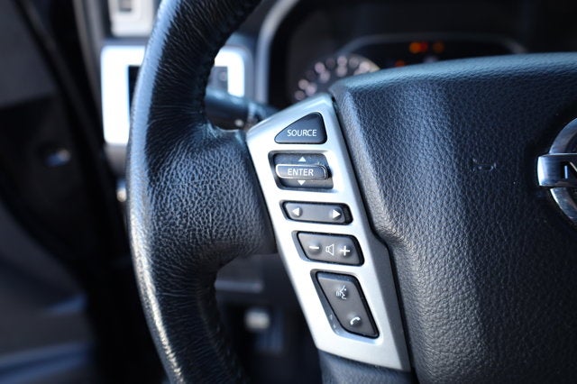 2021 Nissan TITAN Crew Cab SV 4x2