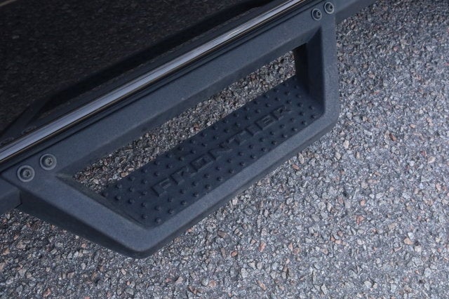 2023 Nissan Frontier Crew Cab PRO-X 4x2