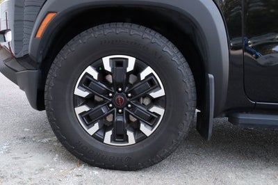 2023 Nissan Frontier Crew Cab PRO-X 4x2