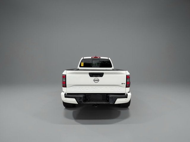 2022 Nissan Frontier Crew Cab Long Bed SV 4x2