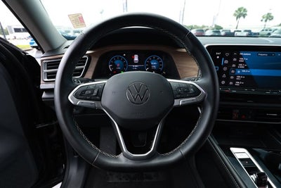 2024 Volkswagen Atlas 2.0T SE w/Technology