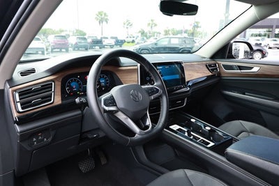 2024 Volkswagen Atlas 2.0T SE w/Technology