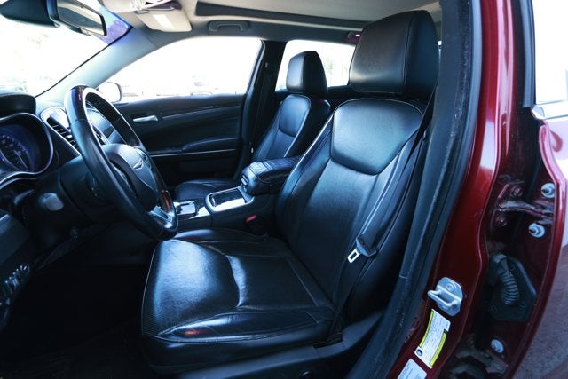 2017 Chrysler 300C 300C