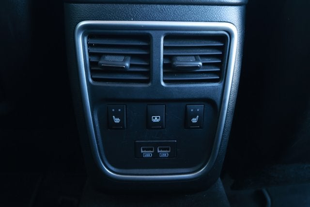 2017 Chrysler 300C 300C