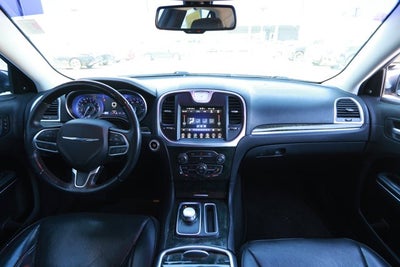 2017 Chrysler 300C 300C