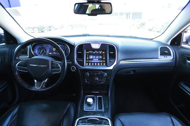 2017 Chrysler 300C 300C