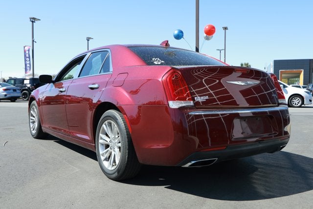 2017 Chrysler 300C 300C