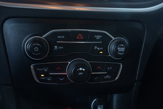 2022 Dodge Charger SXT RWD