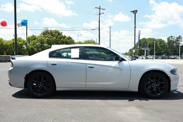 2022 Dodge Charger SXT RWD