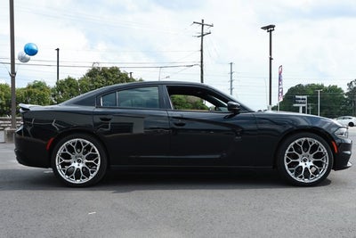 2018 Dodge Charger SXT RWD