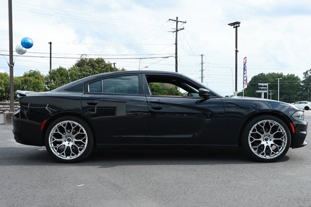 2018 Dodge Charger SXT RWD