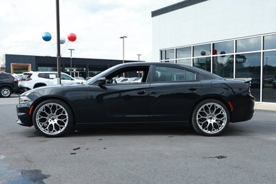 2018 Dodge Charger SXT RWD
