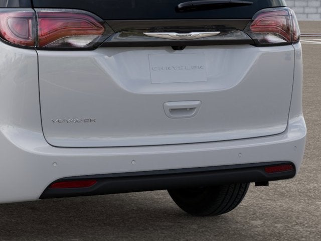 2026 Chrysler Voyager VOYAGER LX