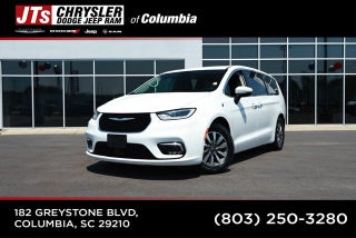 2023 Chrysler Pacifica Hybrid Touring L