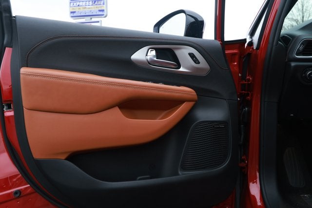 2026 Chrysler Pacifica PACIFICA PINNACLE