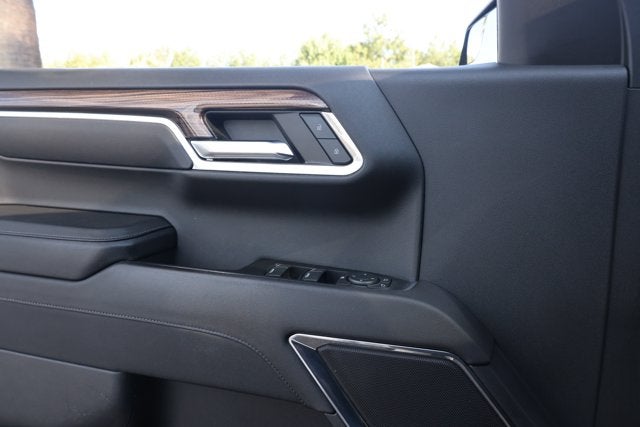 2023 Chevrolet Silverado 1500 4WD Crew Cab Standard Bed LT