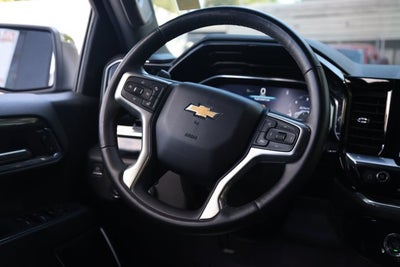 2023 Chevrolet Silverado 1500 4WD Crew Cab Standard Bed LT