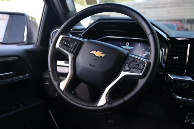 2023 Chevrolet Silverado 1500 4WD Crew Cab Standard Bed LT