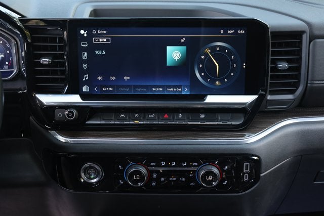 2023 Chevrolet Silverado 1500 4WD Crew Cab Standard Bed LT