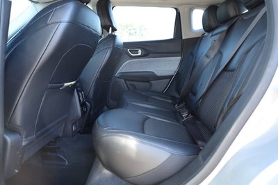 2022 Jeep Compass Latitude FWD