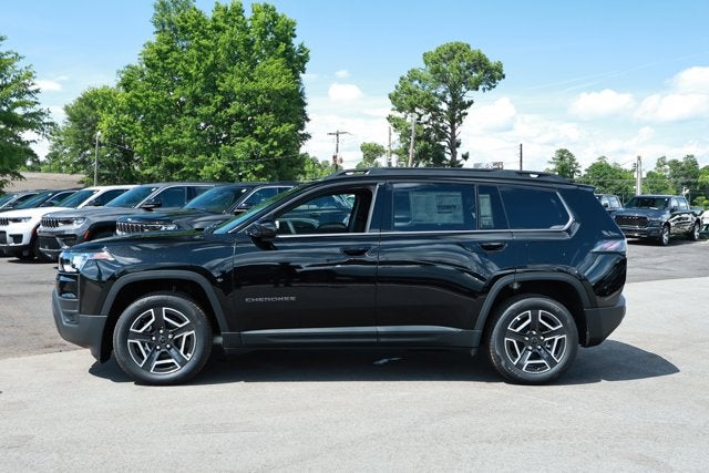 2026 Jeep Cherokee CHEROKEE LAREDO 4X4