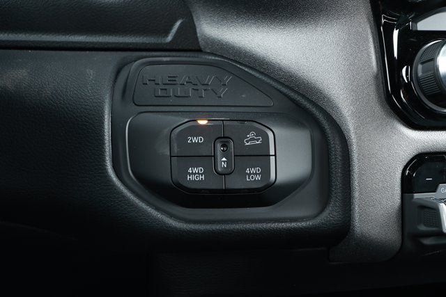 2026 RAM Ram 2500 RAM 2500 WARLOCK CREW CAB 4X4 6'4' BOX