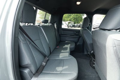 2026 RAM Ram 2500 RAM 2500 BLACK EXPRESS CREW CAB 4X4 6'4' BOX