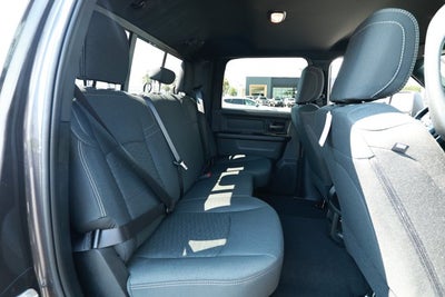 2026 RAM 2500 RAM 2500 BLACK EXPRESS CREW CAB 4X4 6'4' BOX