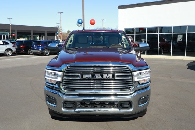 2022 RAM 3500 Laramie Crew Cab 4x2 8' Box
