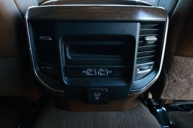 2022 RAM 3500 Laramie Crew Cab 4x2 8' Box