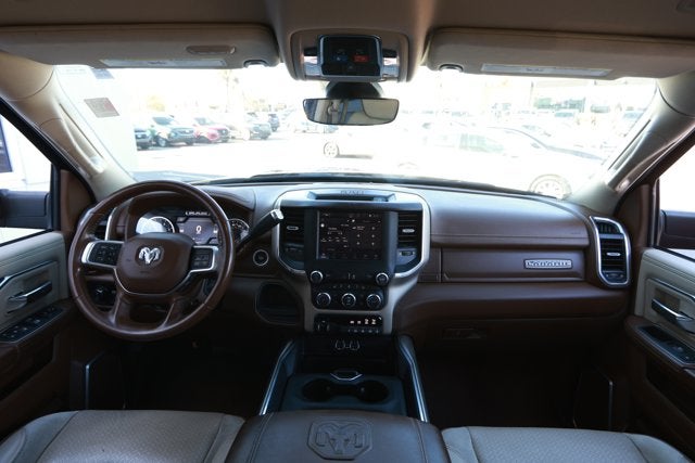 2022 RAM 3500 Laramie Crew Cab 4x2 8' Box