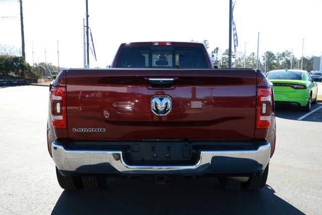2022 RAM 3500 Laramie Crew Cab 4x2 8' Box