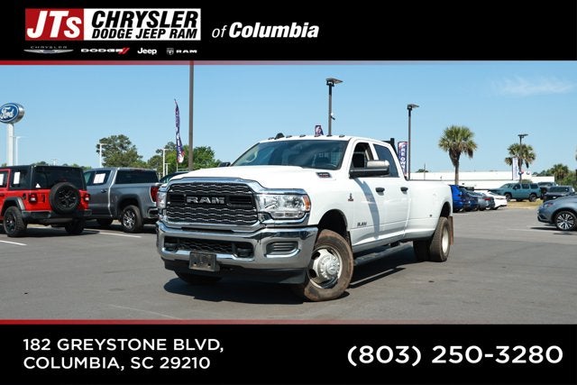 2019 RAM 3500 Tradesman Crew Cab 4x4 8' Box