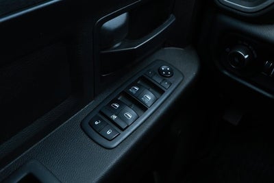 2019 RAM 3500 Tradesman Crew Cab 4x4 8' Box