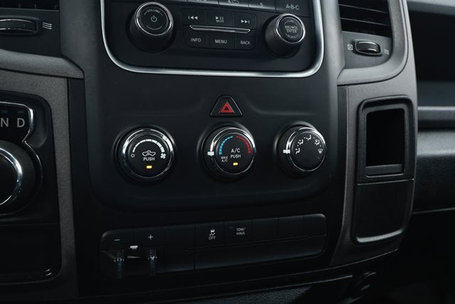 2018 RAM 1500 Tradesman Regular Cab 4x2 8' Box