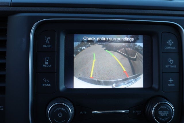 2022 RAM 1500 Classic Tradesman Crew Cab 4x4 5'7' Box