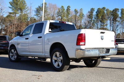 2022 RAM 1500 Classic Tradesman Crew Cab 4x4 5'7' Box