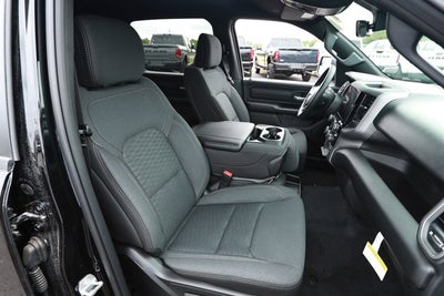 2026 RAM 1500 RAM 1500 EXPRESS CREW CAB 4X2 5'7' BOX