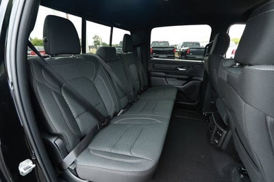 2026 RAM 1500 RAM 1500 EXPRESS CREW CAB 4X2 5'7' BOX